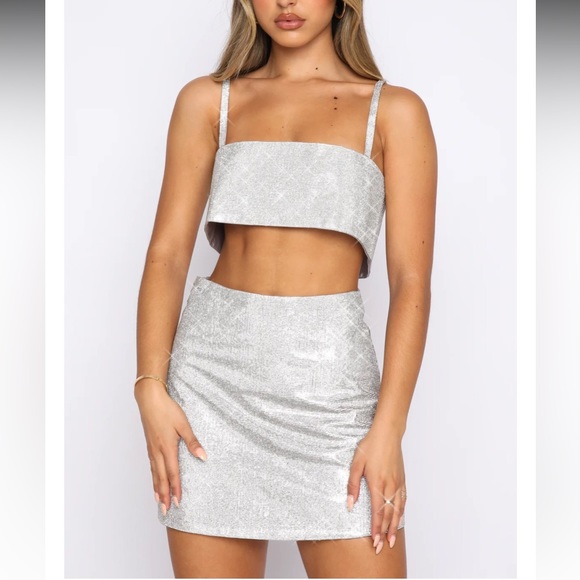 WHITE FOX SILVER RHINESTONE SET - Picture 4 of 4